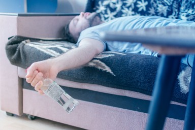 Вывод из запоя в Кингисеппе